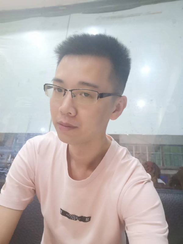 云杰的第三张照片--马尾王婆说媒